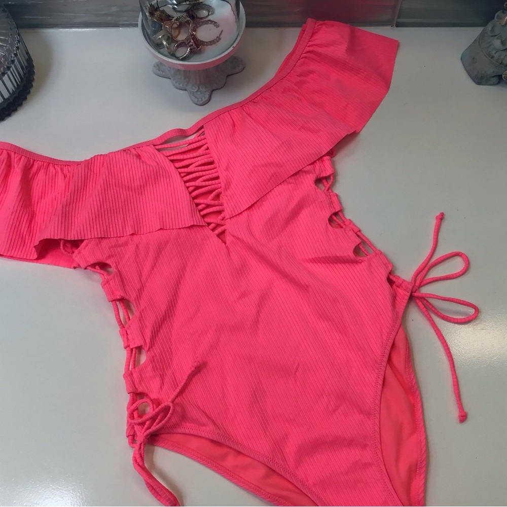 TiniBikini Off Shoulder Hot Pink Ruffle Swimsuit Sz S NWOT!